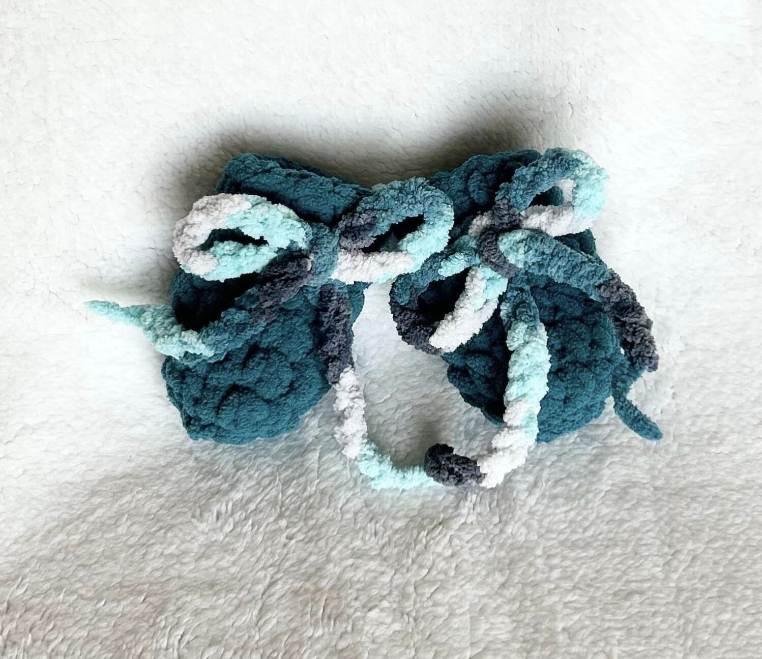 plush baby mittens